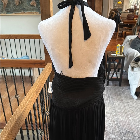 Old Navy Elegant Black Halter Maxi Dress tie neck back elastic flowy evening - Picture 3 of 6